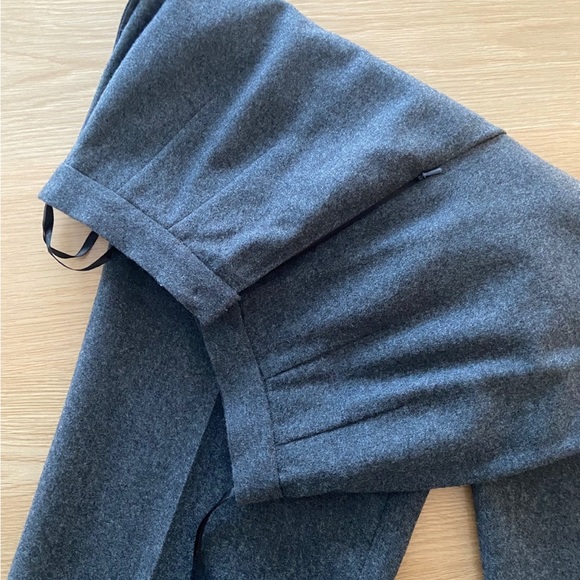 Oscar de la Renta Straight Leg Wool Pants - Picture 4 of 8